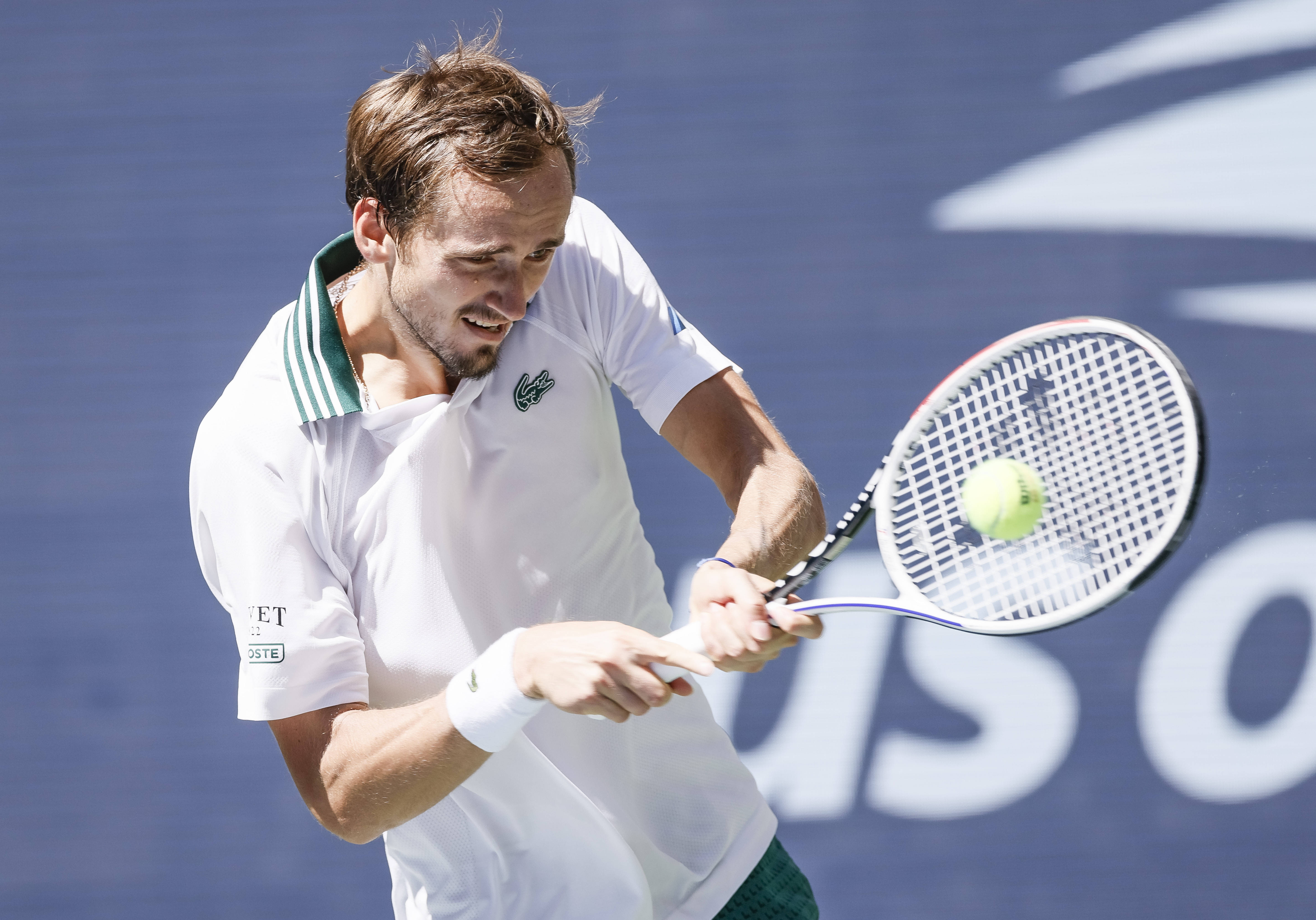 ATP总决赛轻取年终总决赛,梅德韦杰夫高光表现 ATP总决赛轻取年终总决赛,梅德韦杰夫高光表现