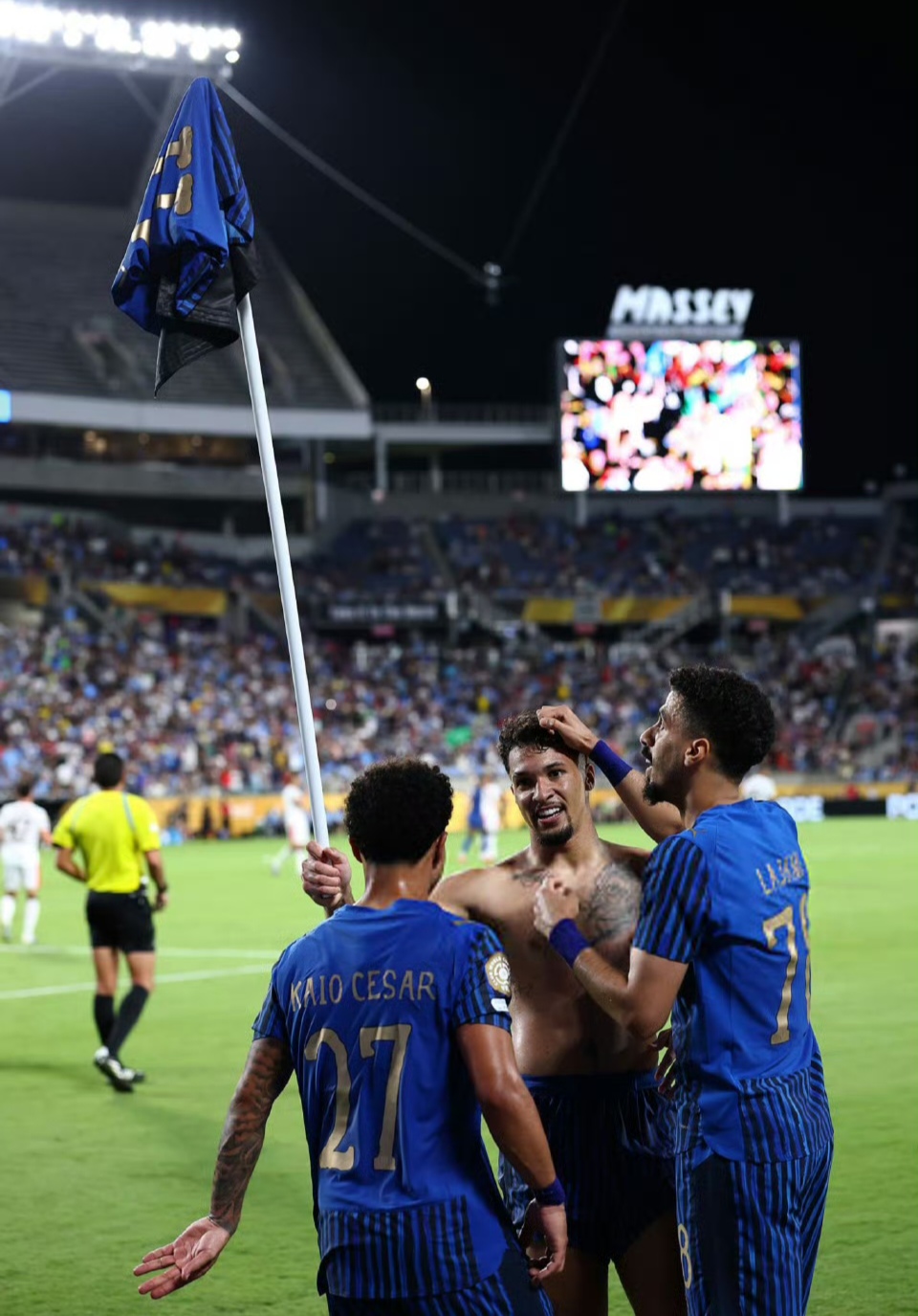 尤文完胜国际米兰,奥亚尔萨瓦尔状态火热 尤文完胜国际米兰,奥亚尔萨瓦尔状态火热