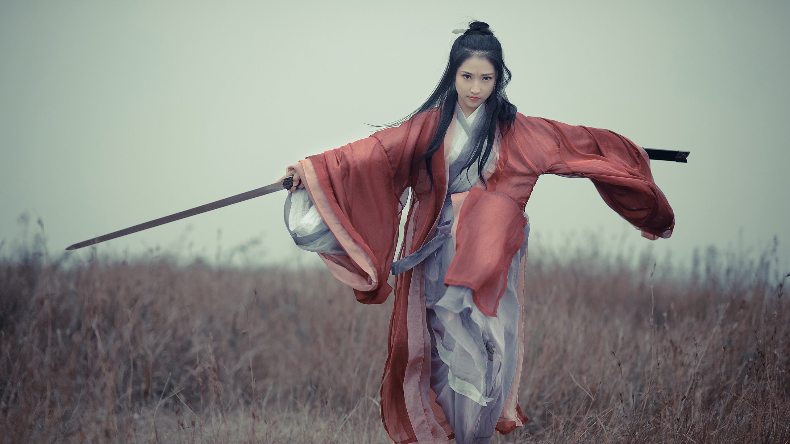 逆境之魂，当中国红照见魔笛的不朽乐章