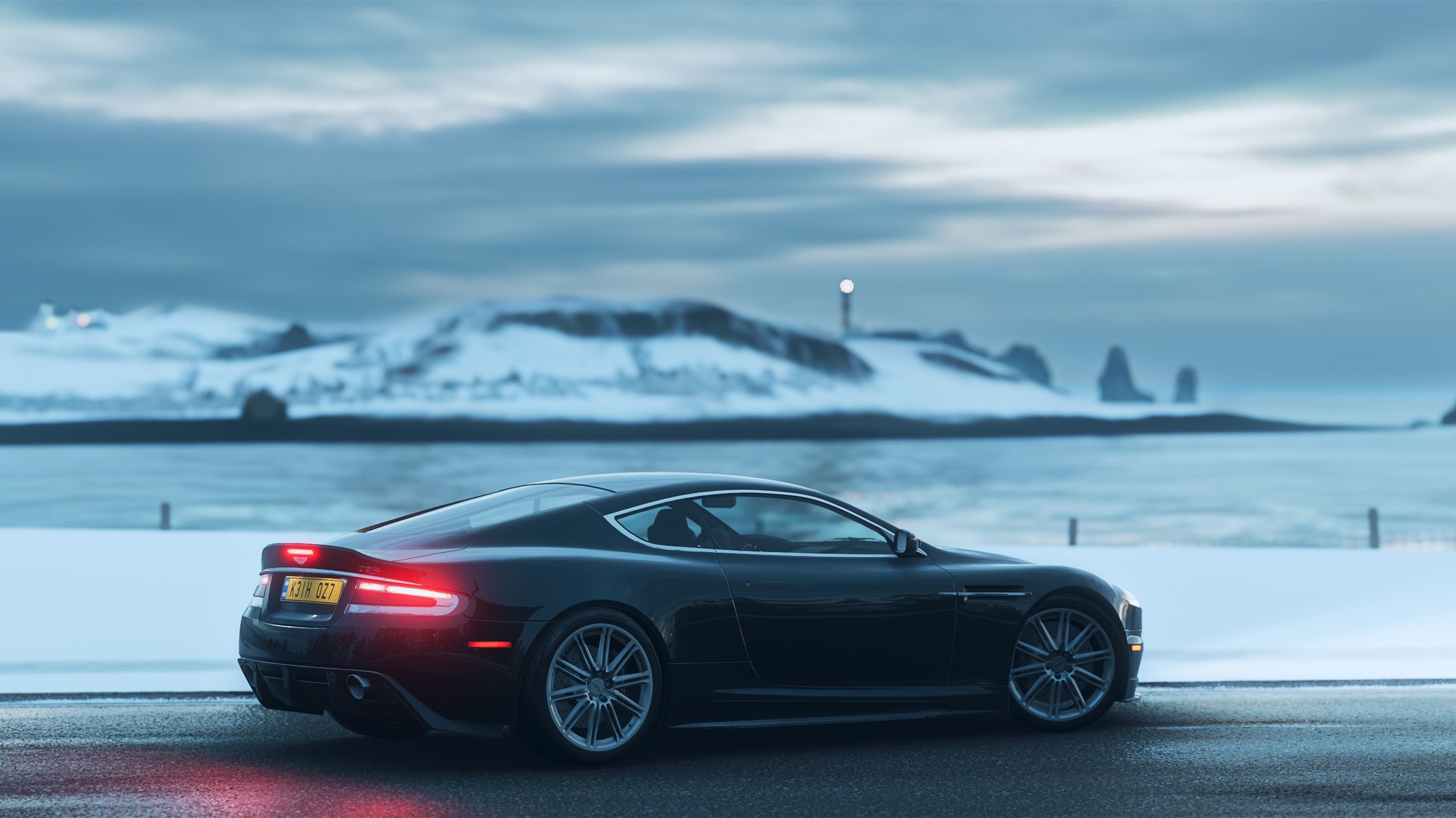 双线叙事，萨拉赫的艺术之夜与克罗地亚的铁血黎明