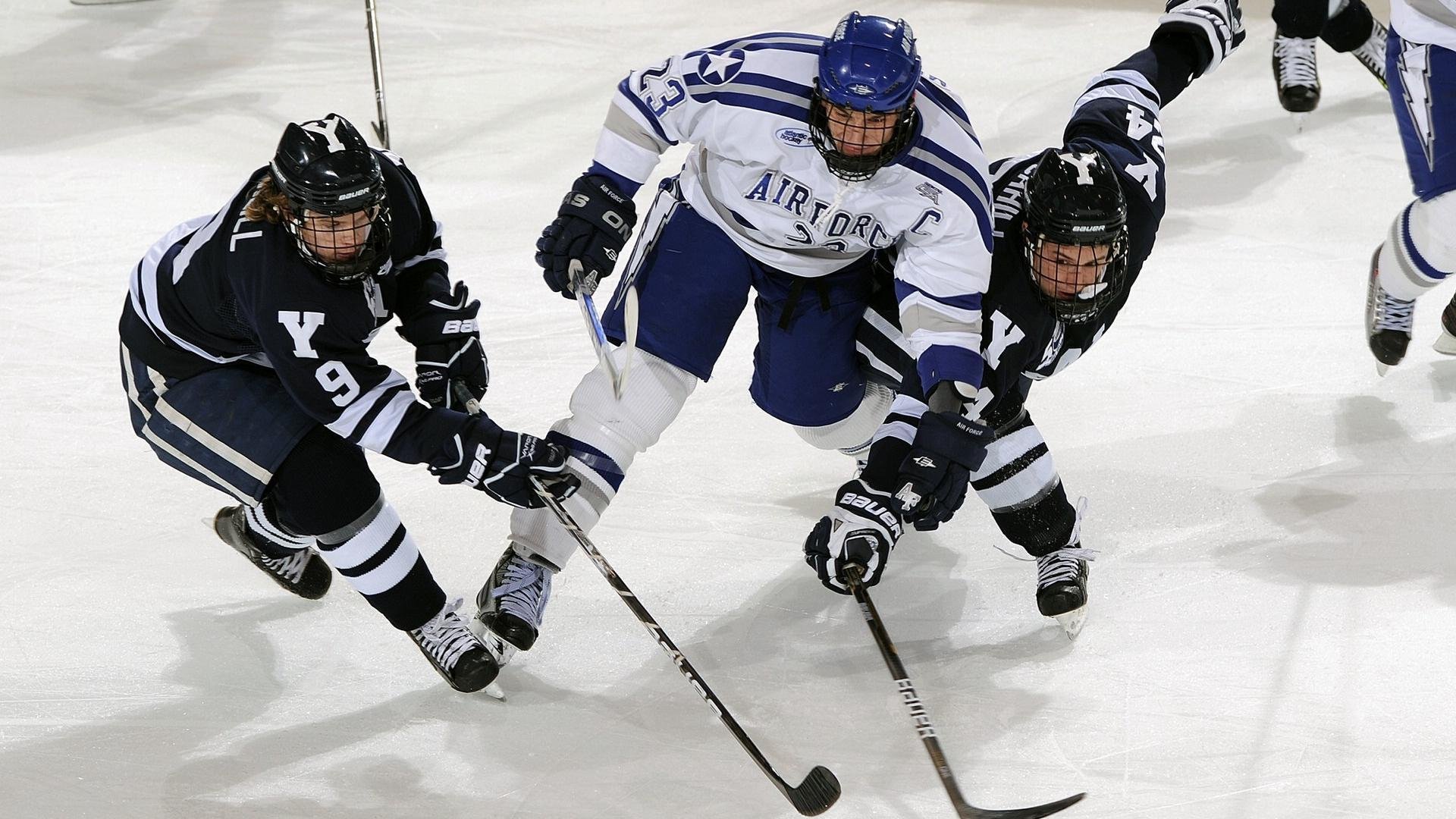 意甲焦点战之外的震撼，德国球队完胜皇家社会，揭示欧洲足坛新动态