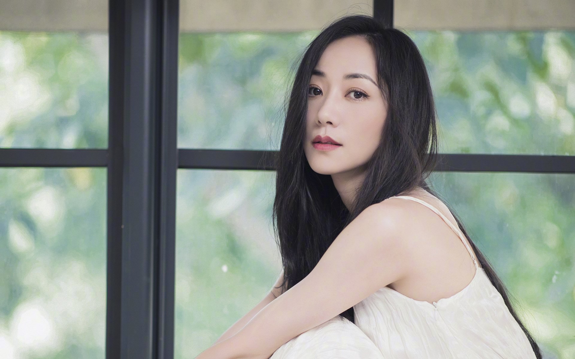 极速对飚,F1引擎轰鸣之夜,绿茵场上弗拉霍维奇上演超车绝杀