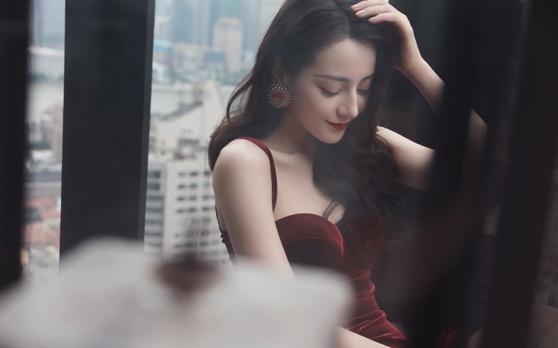 他提前撕碎剧本，克瓦拉茨赫利亚一脚踢碎的不只是悬念，还有时间