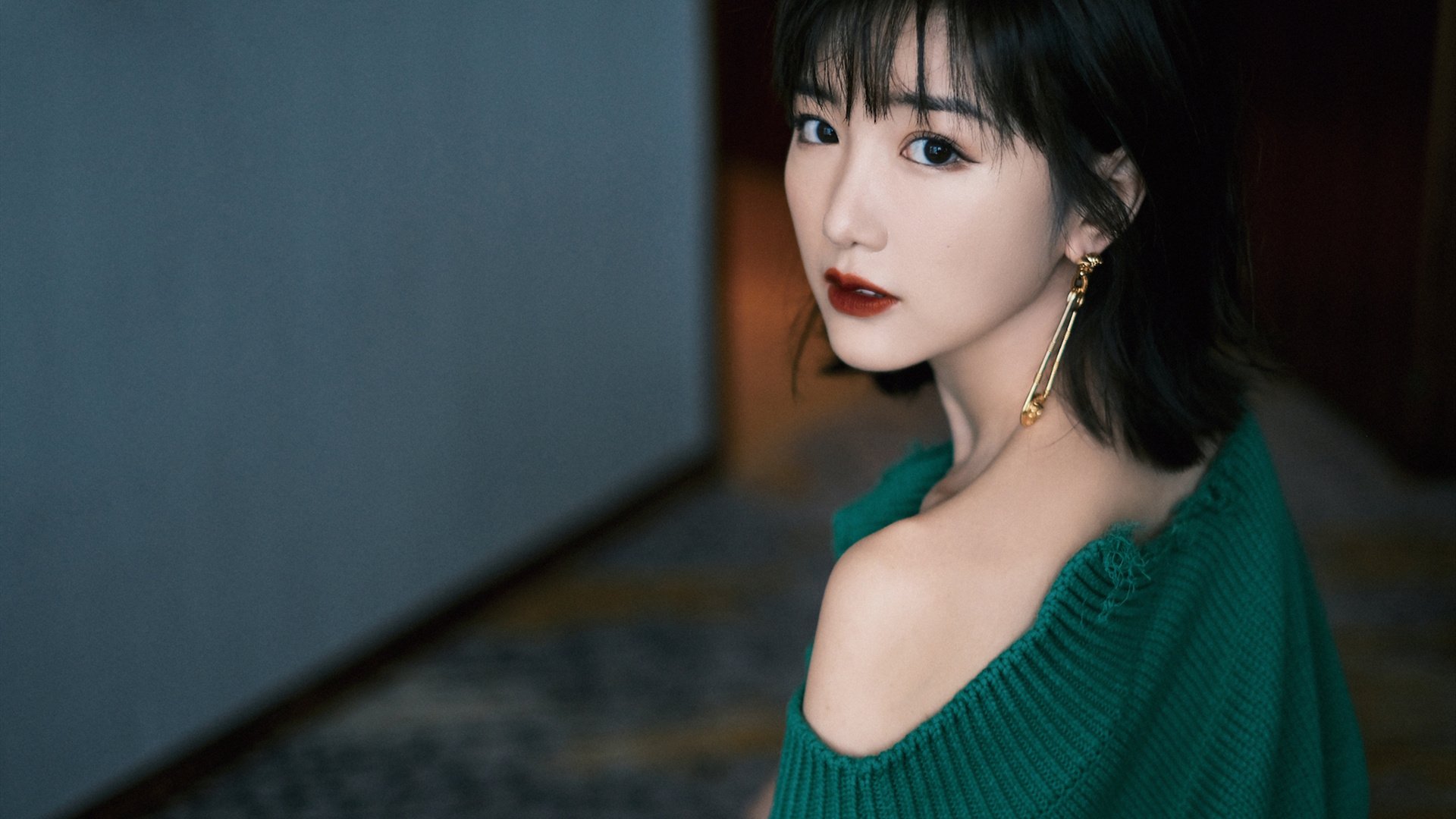 当绿衫军的叹息响起，英格拉姆以刀锋雕刻国王的胜利