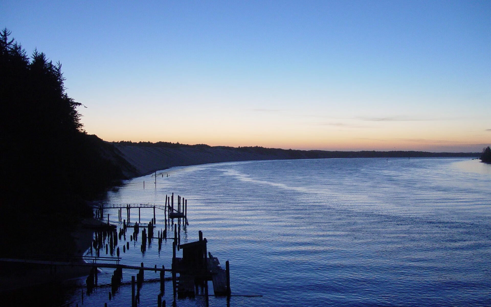 跨界之战，皇家社会借壳出征，美加墨世界杯上演俱乐部级狂胜