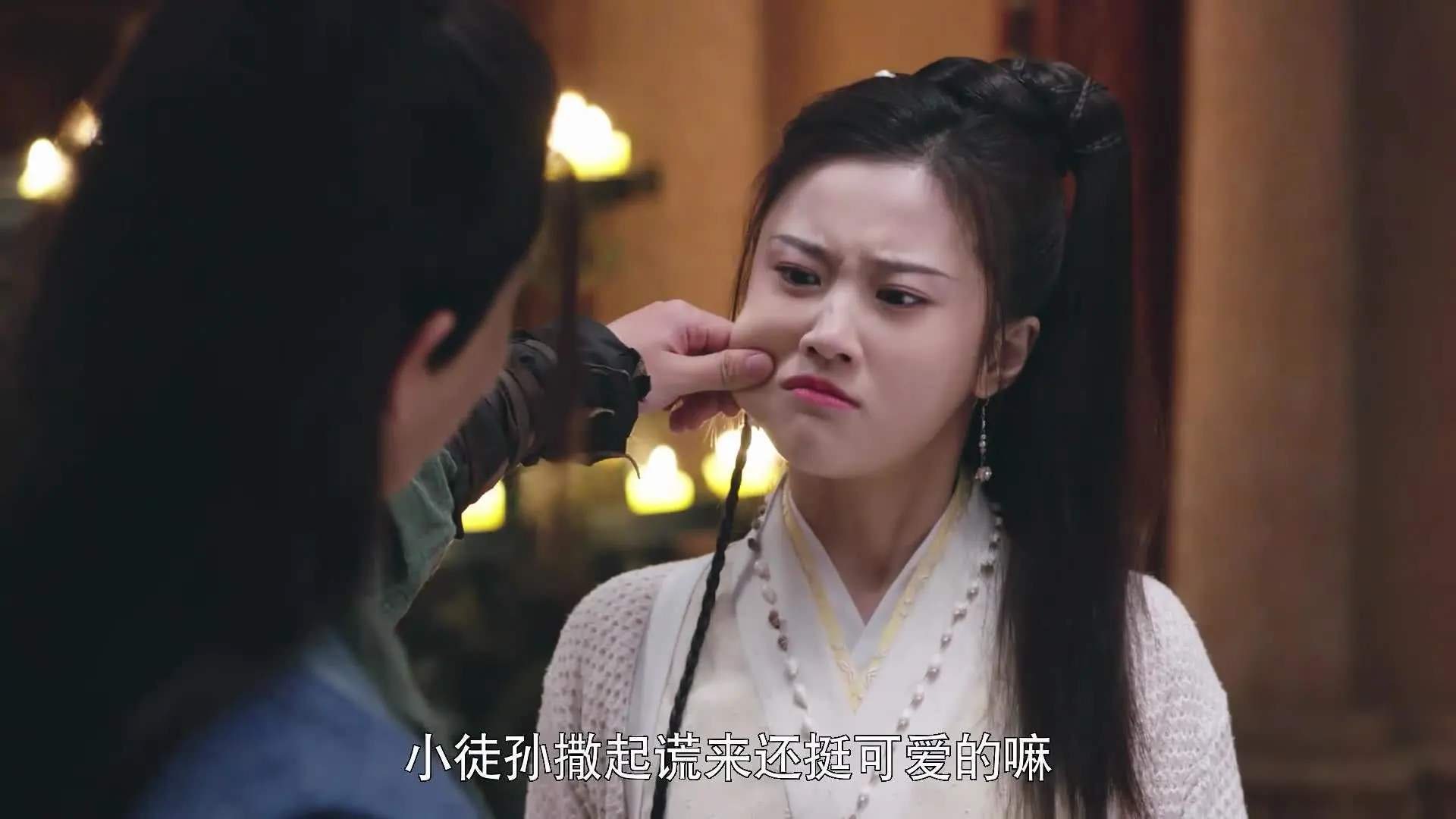 沙漠风暴席卷绿茵,迪亚斯天神下凡,阿联酋以柔克刚全面压制泰国,B组头名之争呈现一边倒